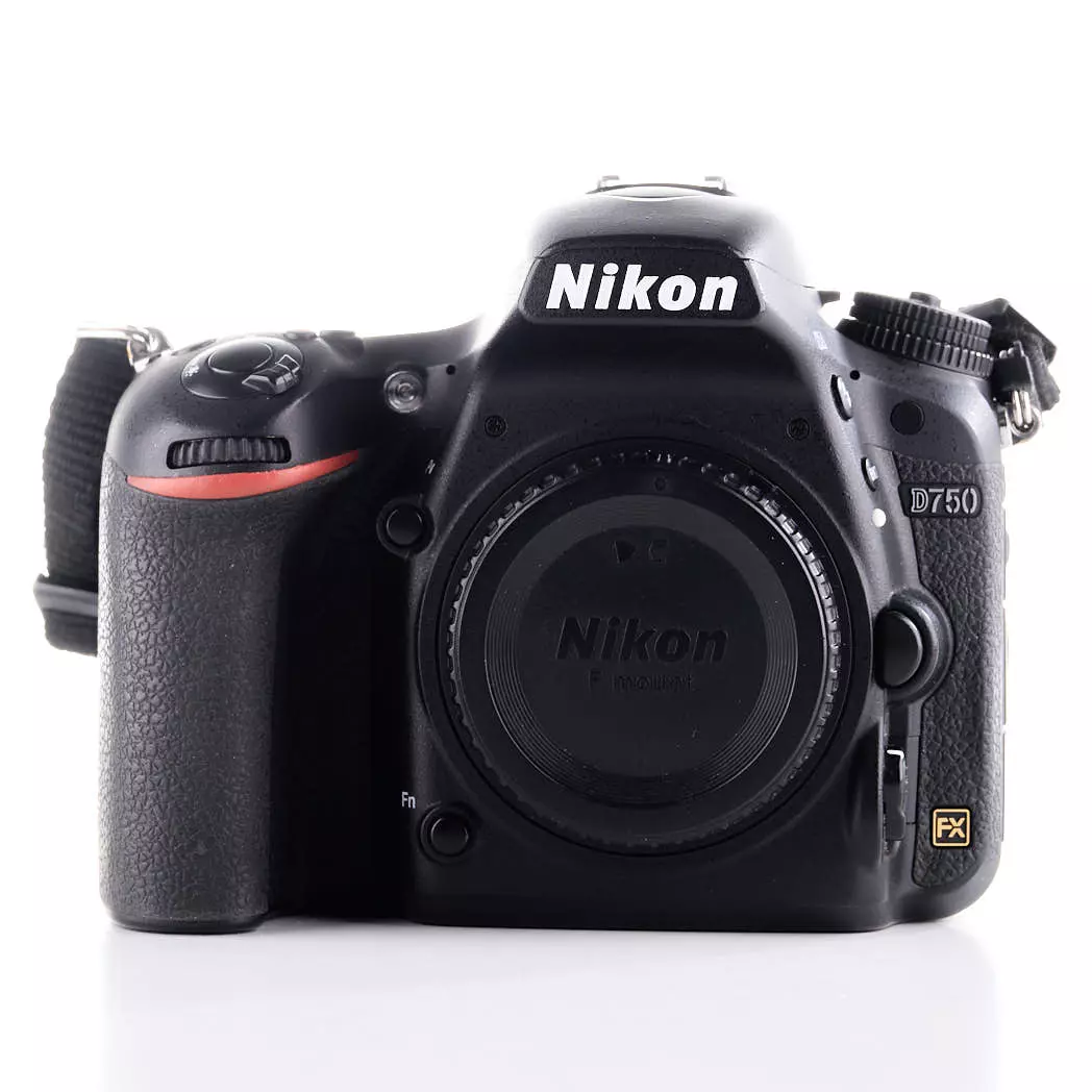 nikon-d750-camera-sc-30560-used-06a3cf1140d2a9.jpg
