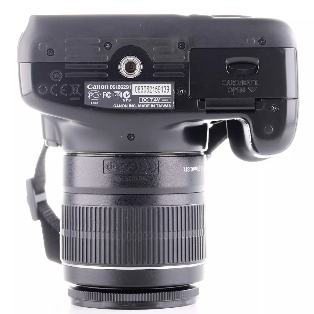 canon-eos-1100d-camera-18-55mm-sc-19470-used-06a4ba9ce5f8bd.jpg