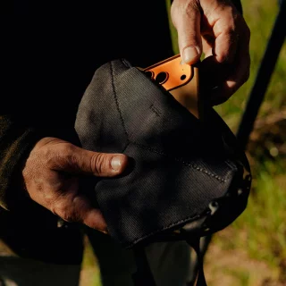 peak-design-outdoor-sling-2l-kelp-069bbf94959dbe.jpg