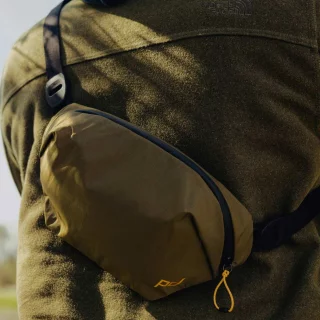 peak-design-outdoor-sling-2l-kelp-069bbf949f30c7.jpg