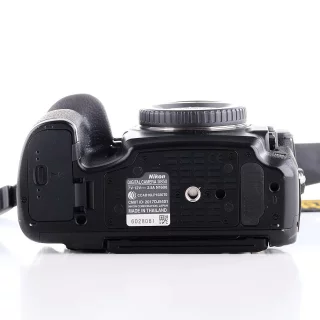 nikon-d850-camera-sc-20230-used-06a0d5025930c0.jpg