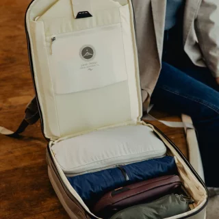 peak-design-travel-backpack-20l-selkareppu-06a1597c81cc38.webp