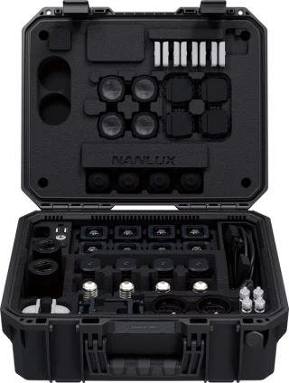 nanlux-evoke-5c-led-full-color-spot-light-8kit-06a606edf5289e.webp
