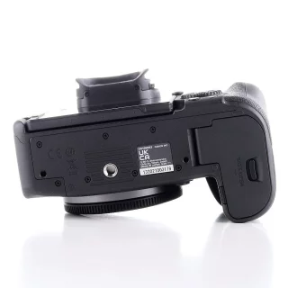 canon-eos-r6-mark-ii-camera-sc-max-18000-used-06a17f4404a42a.jpg