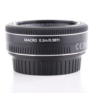 canon-ef-40mm-f28-stm-lens-used-06a3139b8eb631.jpg