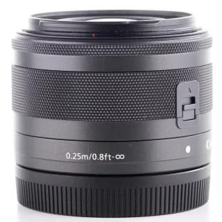 canon-ef-m-15-45mm-f35-63-is-stm-lens-used-06a313bd319f61.jpg
