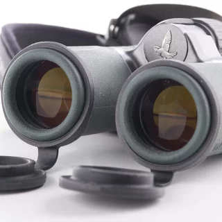 swarovski-cl-companion-10x30-binoculars-used-06a3259d24c100.jpg