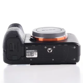 sony-a7r-ii-camera-sc-13340-used-06a327d9bb883b.jpg