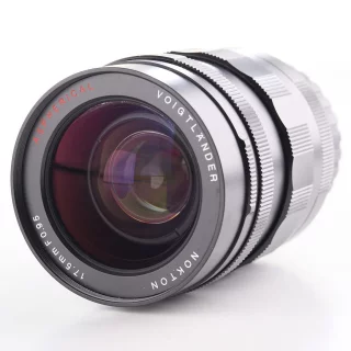 voigtlander-nokton-175mm-f095-aspherical-lens-mft-used-06a329ad63d65c.jpg