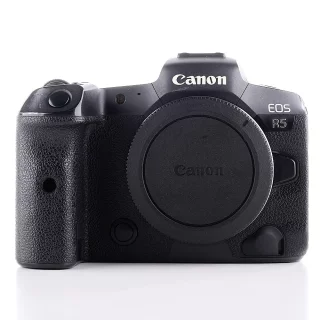 Canon EOS R5 -kamera (sc. max 421000) (käytetty) (sis. ALV)