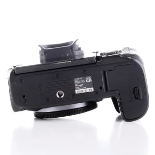 canon-eos-r5-camera-sc-max-421000-used-incl-vat-06a33911575775.jpg