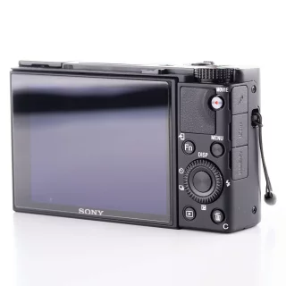 sony-rx100-vii-camera-used-06a38e80746759.jpg