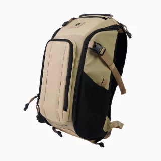 polarpro-roadrunner-8l-back-pack-desert-06a38f090e0a6a.webp