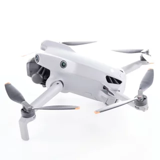 dji-mini-5-pro-fly-more-combo-rc2-remote-used-warranty-06a3924e533c97.jpg
