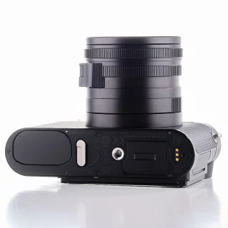 leica-q3-43-camera-used-warranty-06a3a2b40434fd.jpg