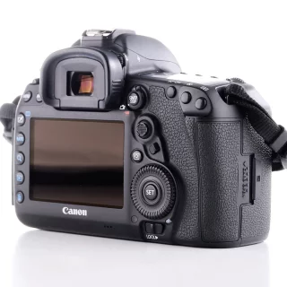canon-eos-5d-mark-iv-camera-sc-244360-used-06a3b8f29a0e0b.jpg