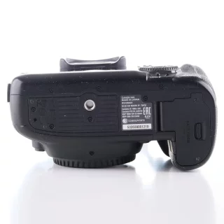 canon-eos-5d-mark-iv-camera-sc-244360-used-06a3b8f2a4db35.jpg