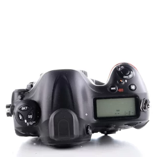 nikon-d4s-camera-sc-98480-used-06a42756788828.jpg
