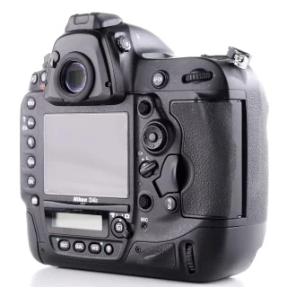 nikon-d4s-camera-sc-98480-used-06a427567891a2.jpg