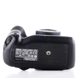nikon-d4s-camera-sc-98480-used-06a42756805288.jpg