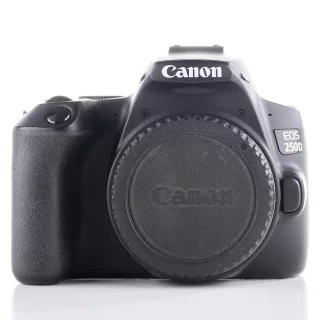 Canon EOS 250D -kamera (sc. max 20000) (käytetty)