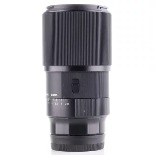 sigma-105mm-f28-a-dg-dn-macro-lens-sony-fe-used-06a44e6885357c.jpg