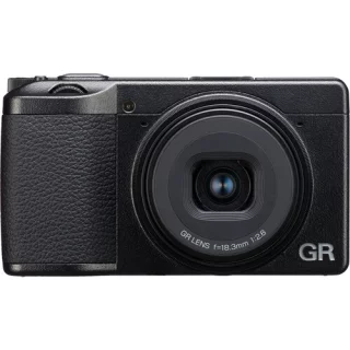 Ricoh GR III HDF -kamera (Demo)