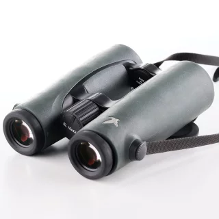 swarovski-el-10x42-binoculars-used-06a4b6cf464685.jpg