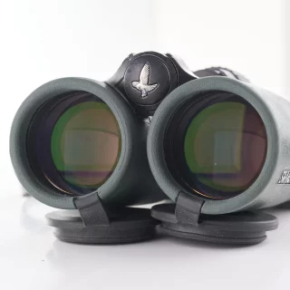 swarovski-el-10x42-binoculars-used-06a4b6cf5845ef.jpg