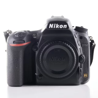 nikon-d750-camera-sc-17550-used-06a4e4c0110f87.jpg