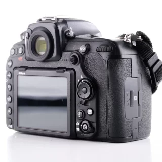 nikon-d500-camera-sc-25840-used-06a4e514aabd1a.jpg