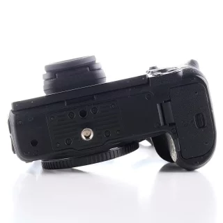nikon-z6-ii-camera-sc-41260-used-06a548dc6701f6.jpg