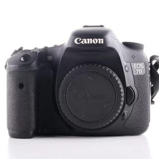 Canon EOS 7D -kamera (SC 83110) (käytetty)