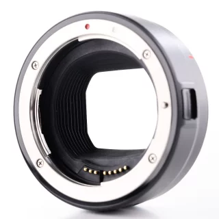 canon-ef-eos-r-mount-adapter-used-06a54d2af6fe33.jpg
