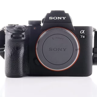 Sony A7 III -kamera (sc. 43540) (käytetty)