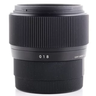 sigma-56mm-f14-c-dc-dn-lens-sony-e-warranty-used-06a572cbda7213.jpg