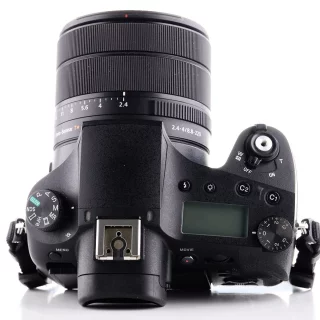 sony-rx10-mark-iv-camera-used-06a576451bedec.jpg