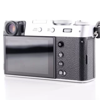 fujifilm-x100vi-camera-sc-2050-warranty-used-06a5771e79aceb.jpg