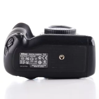 nikon-d4-camera-sc-242150-used-06a58d38b347c5.jpg
