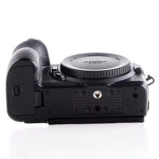 nikon-z5-camera-sc-2550-used-06a5a18f24da02.jpg