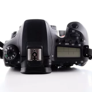 canon-eos-90d-camera-sc-max-56000-used-06a5dd82c69ae1.jpg
