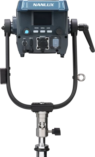 nanlux-evoke-150c-2-light-kit-set-of-two-led-lights-with-bag-06a5f1dabcaec2.webp