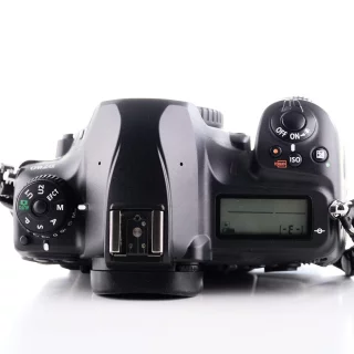 nikon-d780-camera-sc-30270-used-06a5f4fc36f598.jpg
