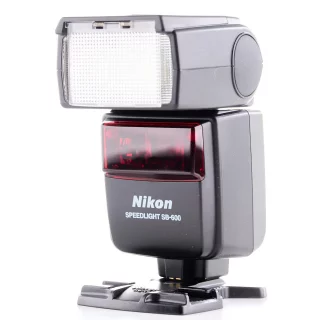 Nikon Speedlight SB-600 -salama (käytetty)