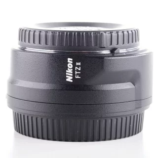 Nikon FTZ II Mount Adapter -bajonettisovitin (käytetty)