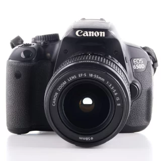 Canon EOS 650D -kamera + 18-55mm IS II (sc. 28910) (käytetty)