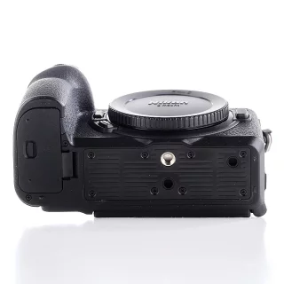 nikon-z6-iii-camera-sc-102270-used-06a69a60d4ef99.jpg