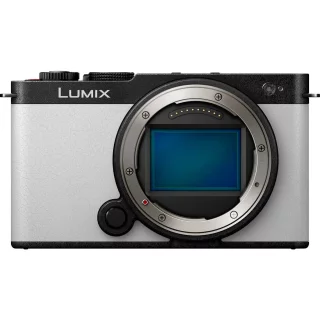 panasonic-lumix-s9-runko-valkoinen-06a6af2972b33c.jpg