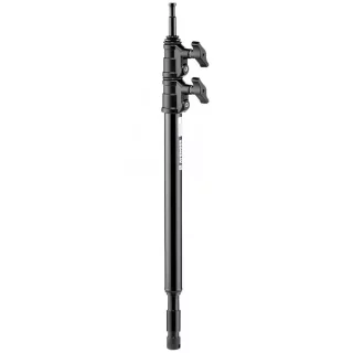 nanlux-evoke-600c-full-color-led-light-with-wheeled-carrying-case-06a6b075c8f4b9.webp