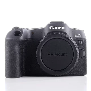 Canon EOS R8 -kamera (sc. max 9000) (käytetty)